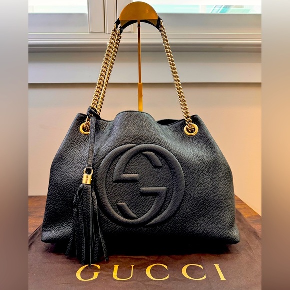 Gucci Handbags - Gucci Soho Interlocking G Chain Shoulder Bag Leather